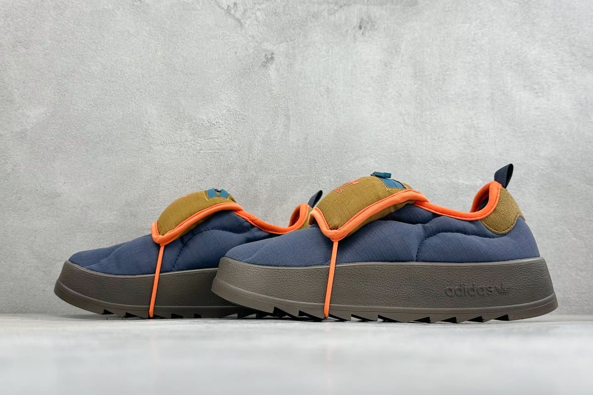 阿迪达斯 Adidas Originals Puffylette 蓝橙黑 鞋跟实拍图