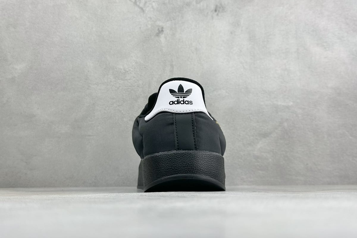 阿迪达斯 Adidas Originals Puffylette 黑白 鞋底实拍图