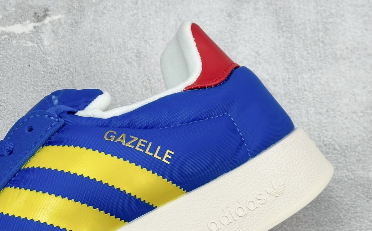 阿迪达斯 Adidas Originals Puffylette 蓝黄红 细节实拍图