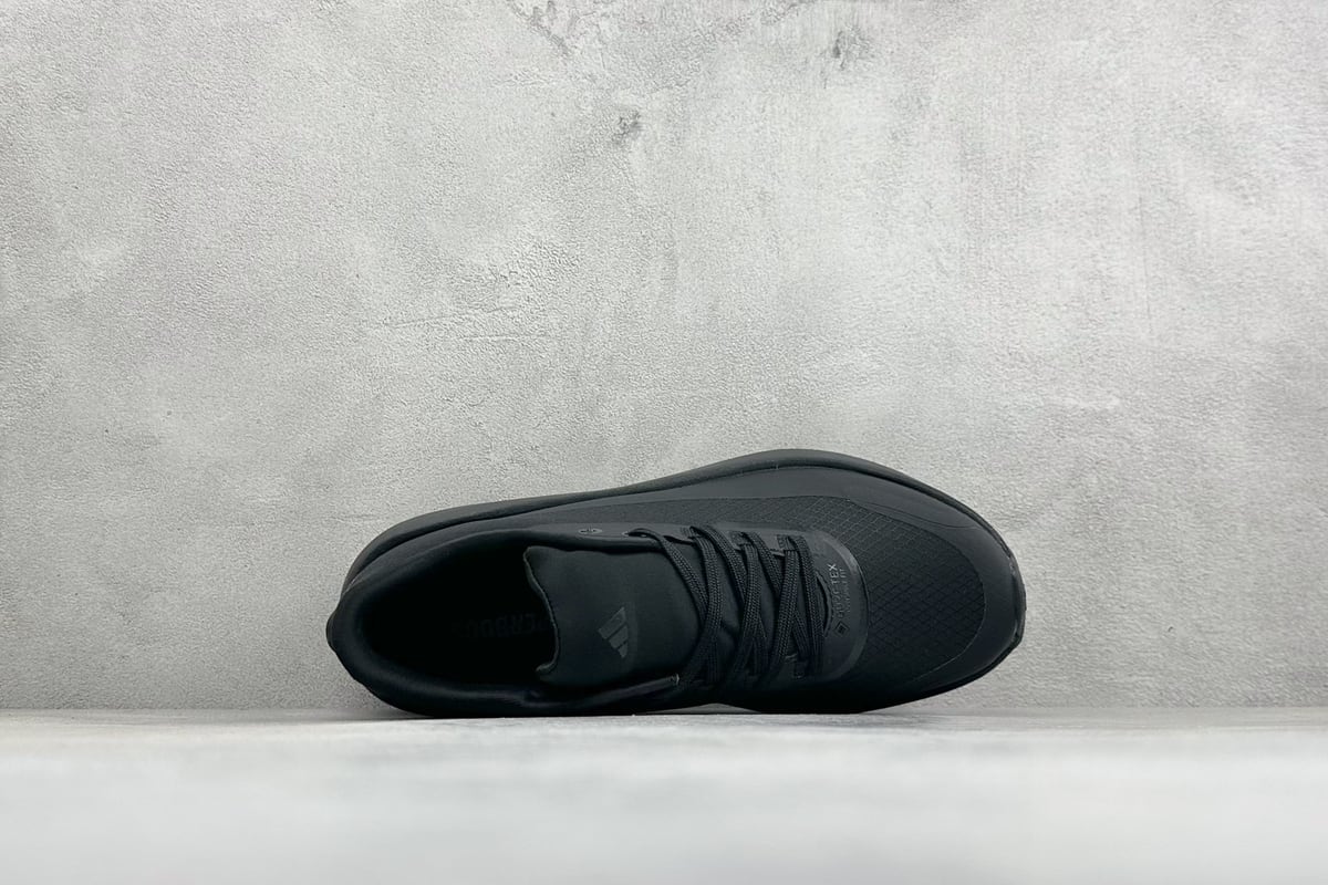 阿迪达斯 Adidas HyperBoost Edge M 全新爆黑花透气缓震跑步鞋 背面实拍图