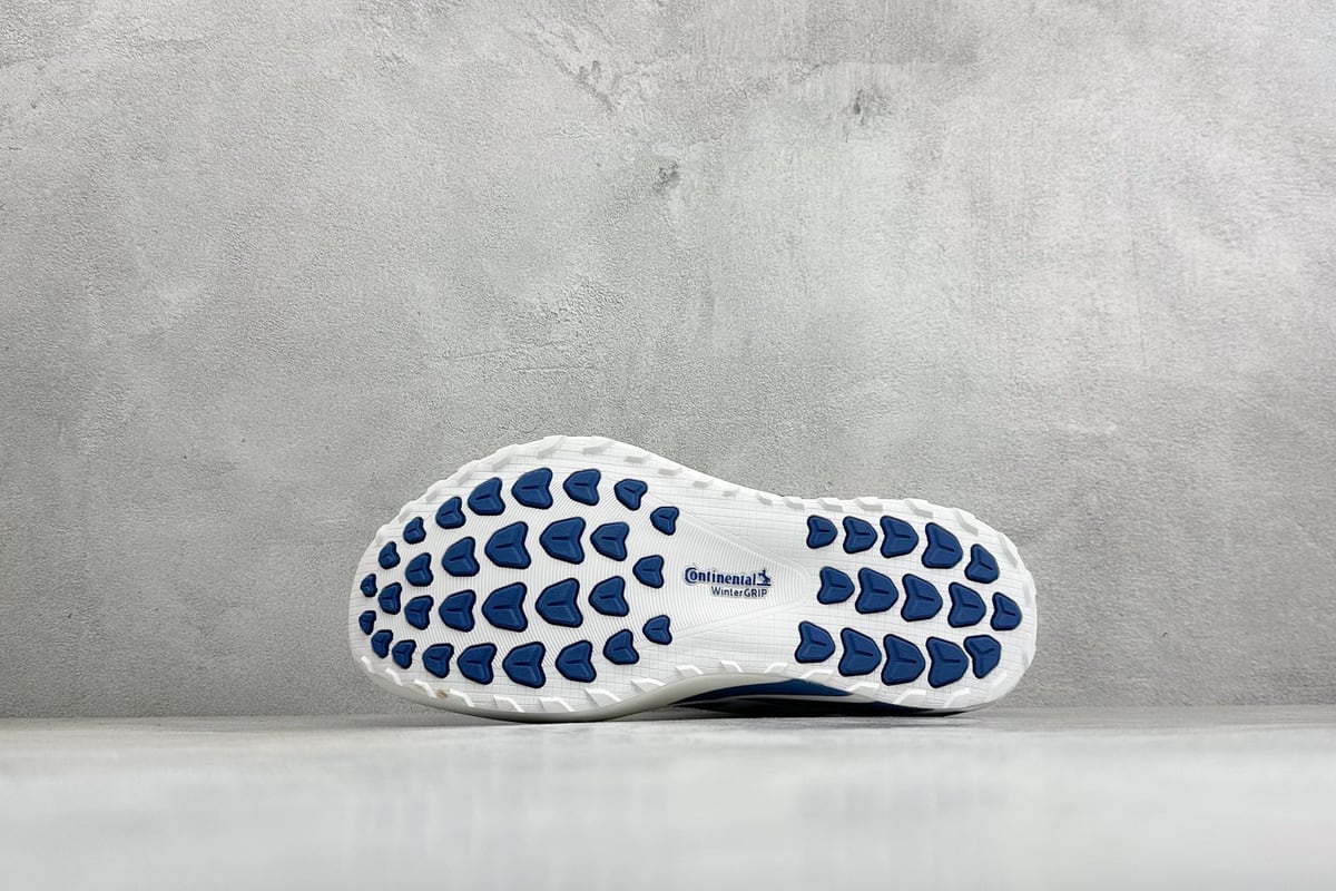 阿迪达斯 Adidas HyperBoost Edge M 白蓝 鞋头实拍图