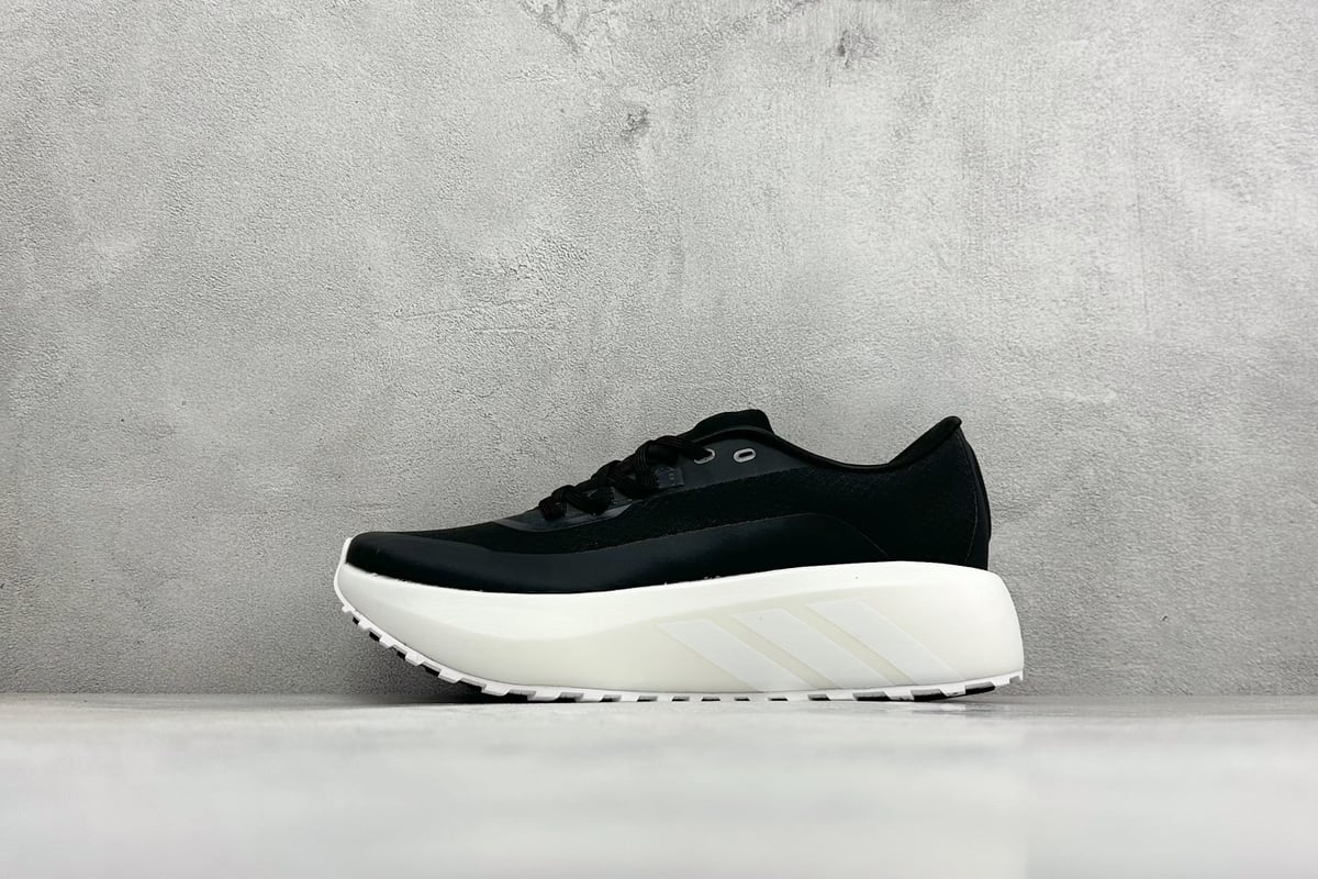 阿迪达斯 Adidas HyperBoost Edge M 黑白 正面实拍图