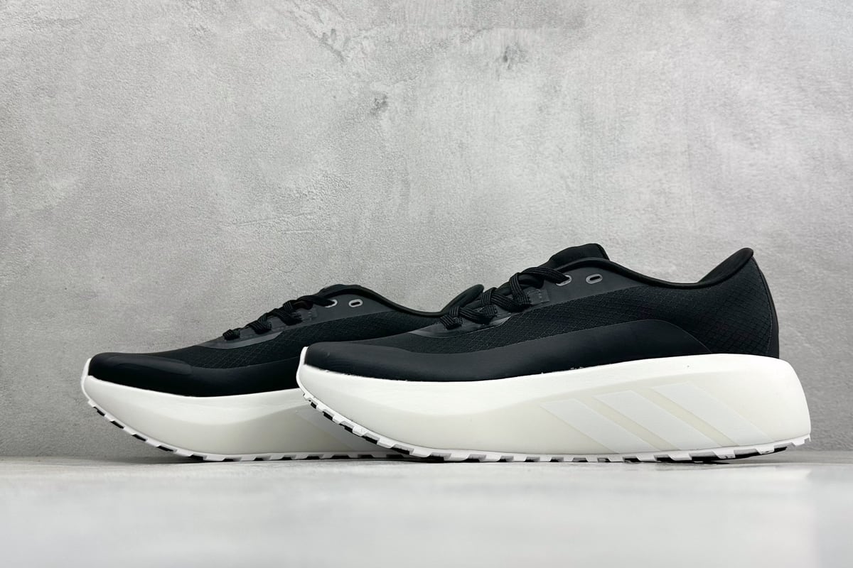 阿迪达斯 Adidas HyperBoost Edge M 黑白 鞋跟实拍图