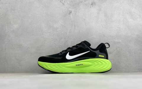 耐克Nike Vomero 19 舒适减震防滑低帮跑步鞋全掌ReactX泡绵黑绿纯原版本 货号：IM8981-060