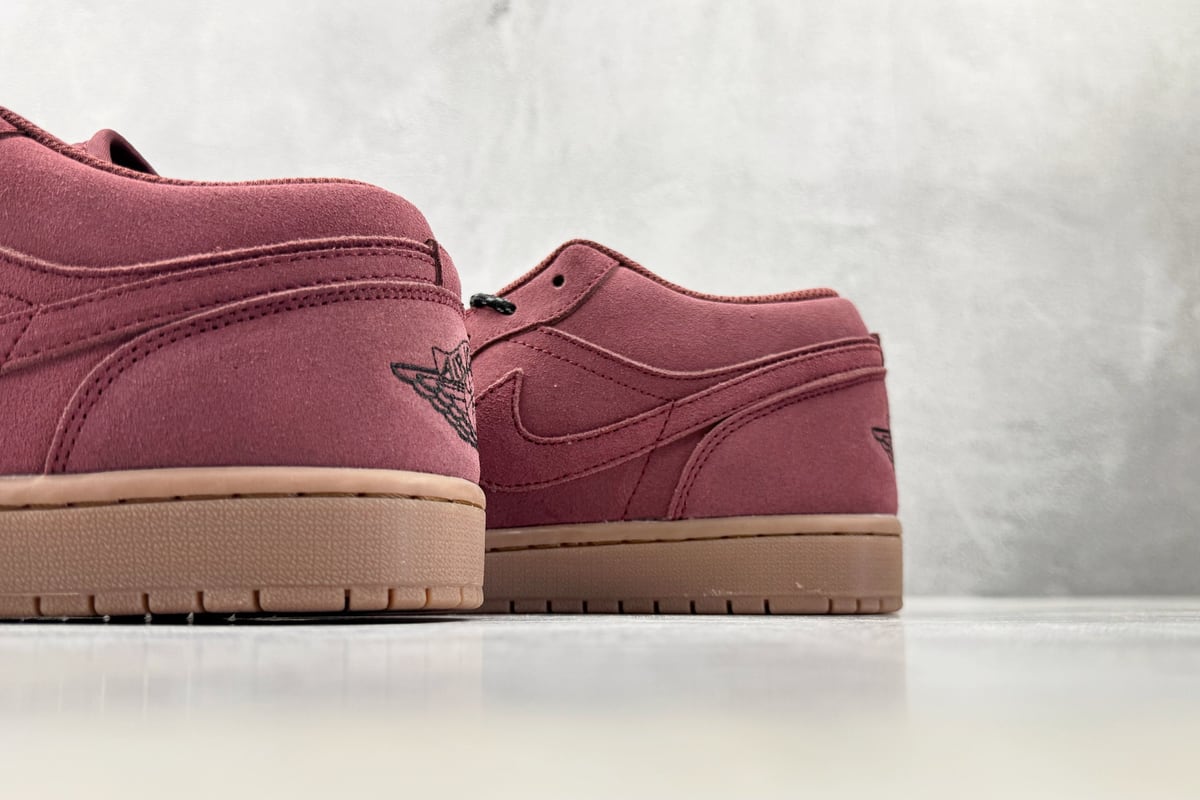 乔丹 Air Jordan 1 SE 深红白 上脚实拍图