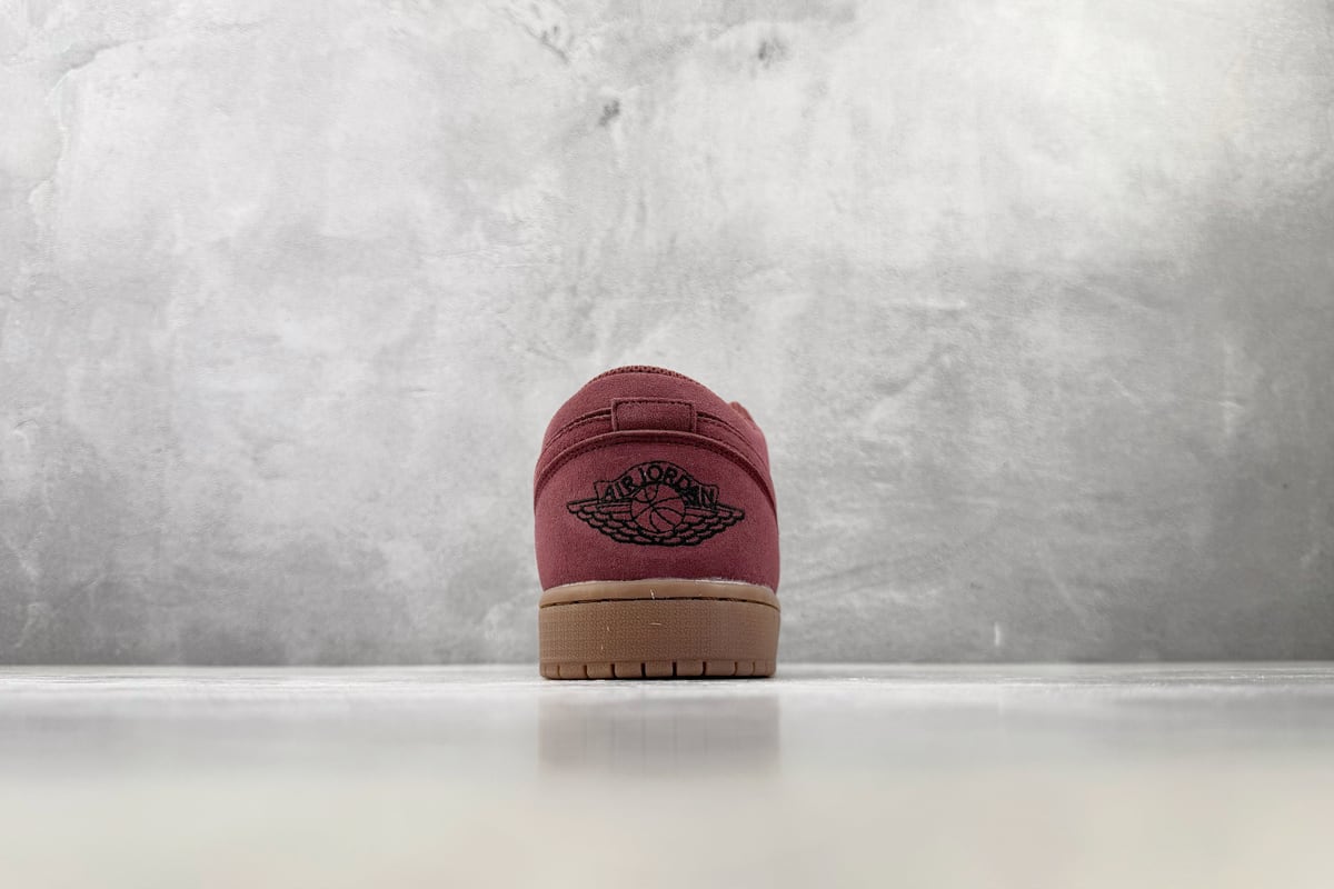 乔丹 Air Jordan 1 SE 深红白 细节实拍图