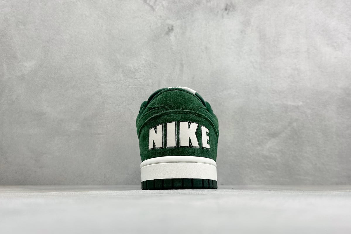 耐克 Nike Big Low 简约百搭 減震耐磨 低帮板鞋 白绿 鞋底实拍图