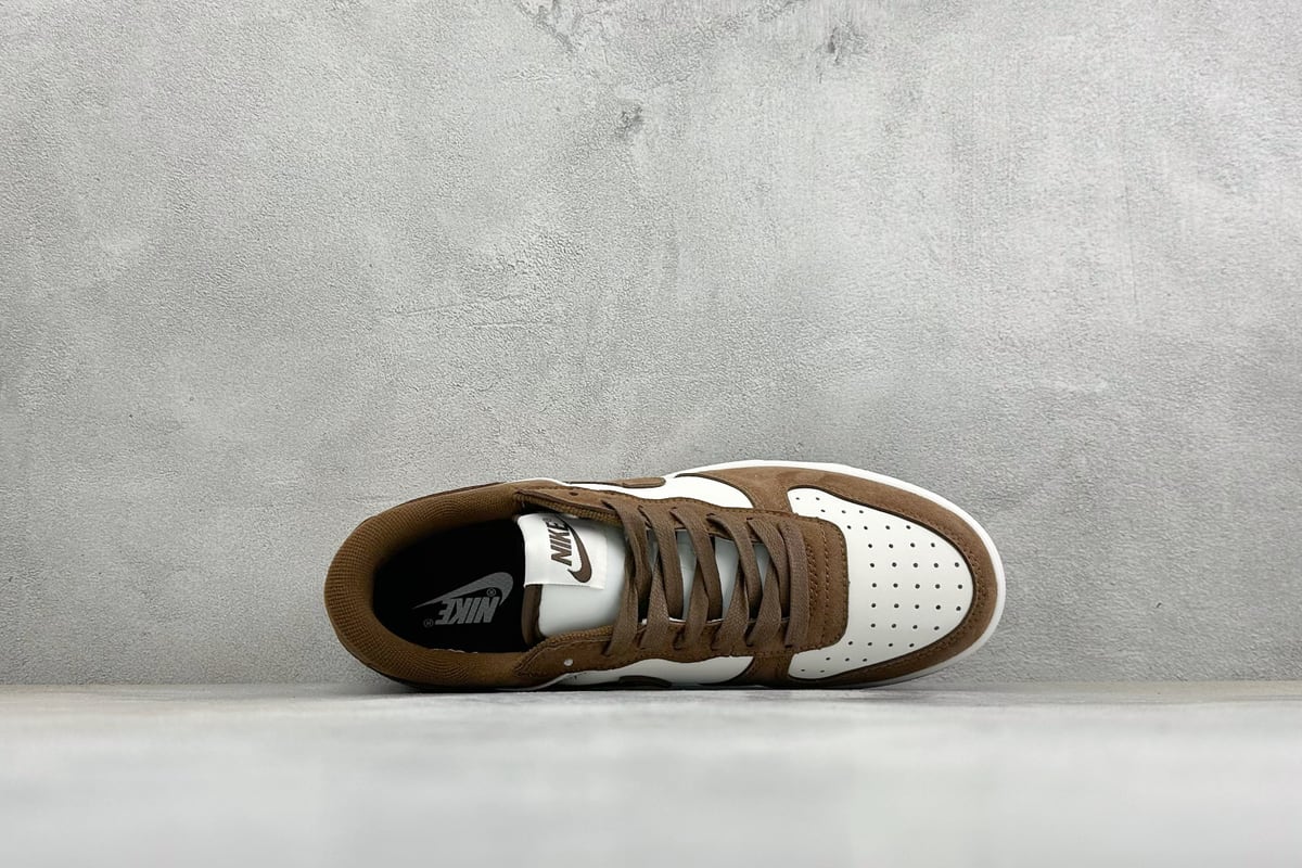 耐克 Nike BIG LOW 简约百搭 減震耐磨 低帮板鞋 棕白 背面实拍图