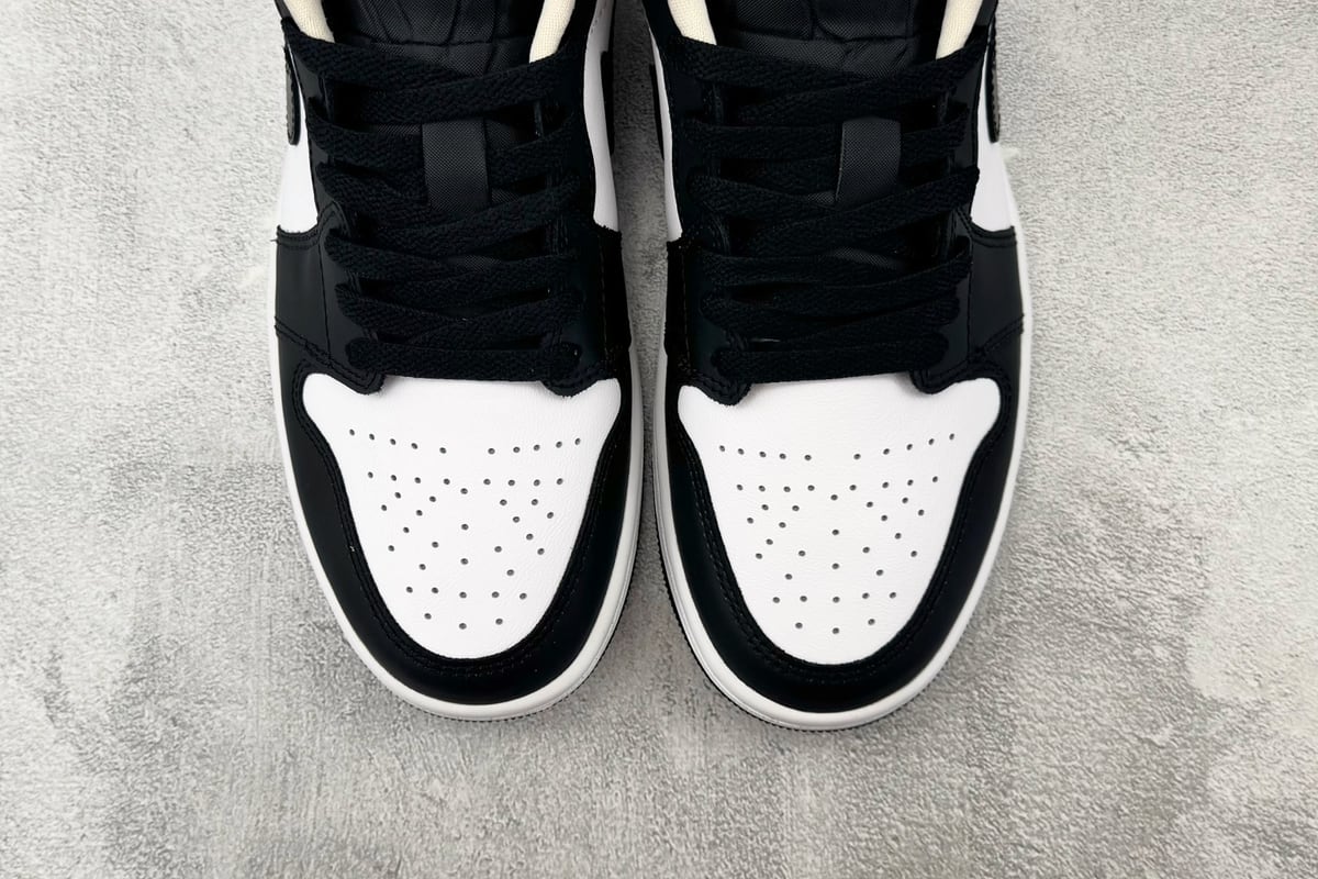 乔丹 Air Jordan 1 SE 黑白棕橙 鞋标实拍图