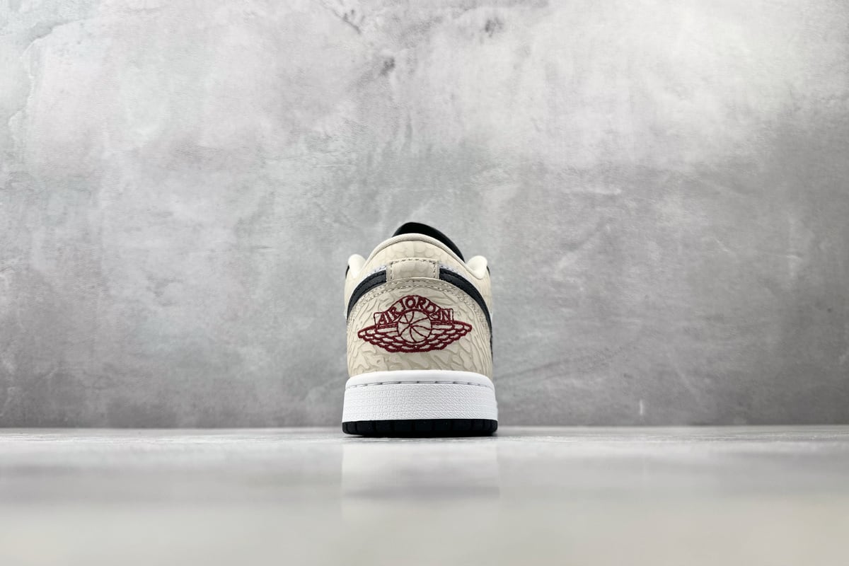 乔丹 Air Jordan 1 SE 黑白棕橙 细节实拍图