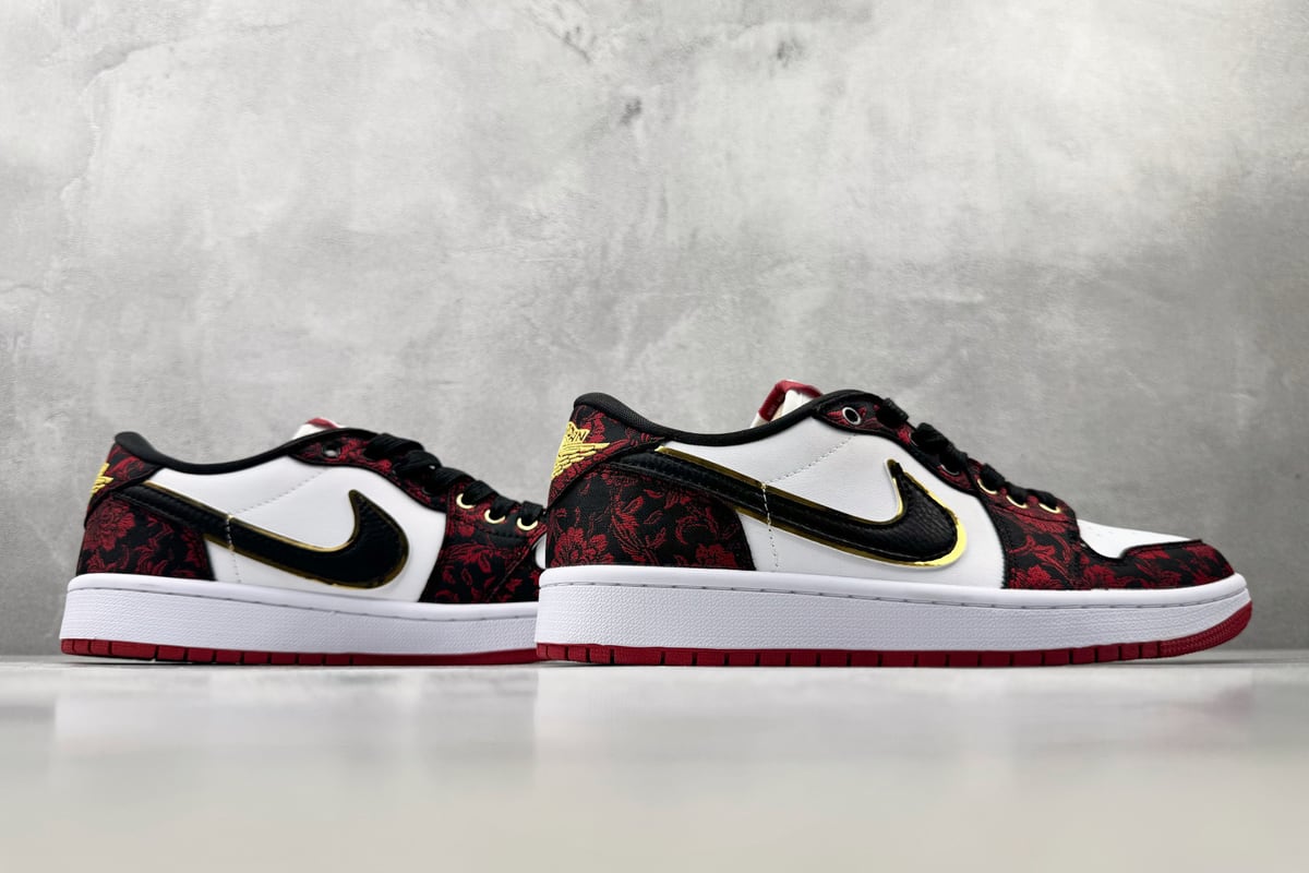 乔丹 Air Jordan 1 Retro OG Last Dance at 黑红白 鞋底实拍图
