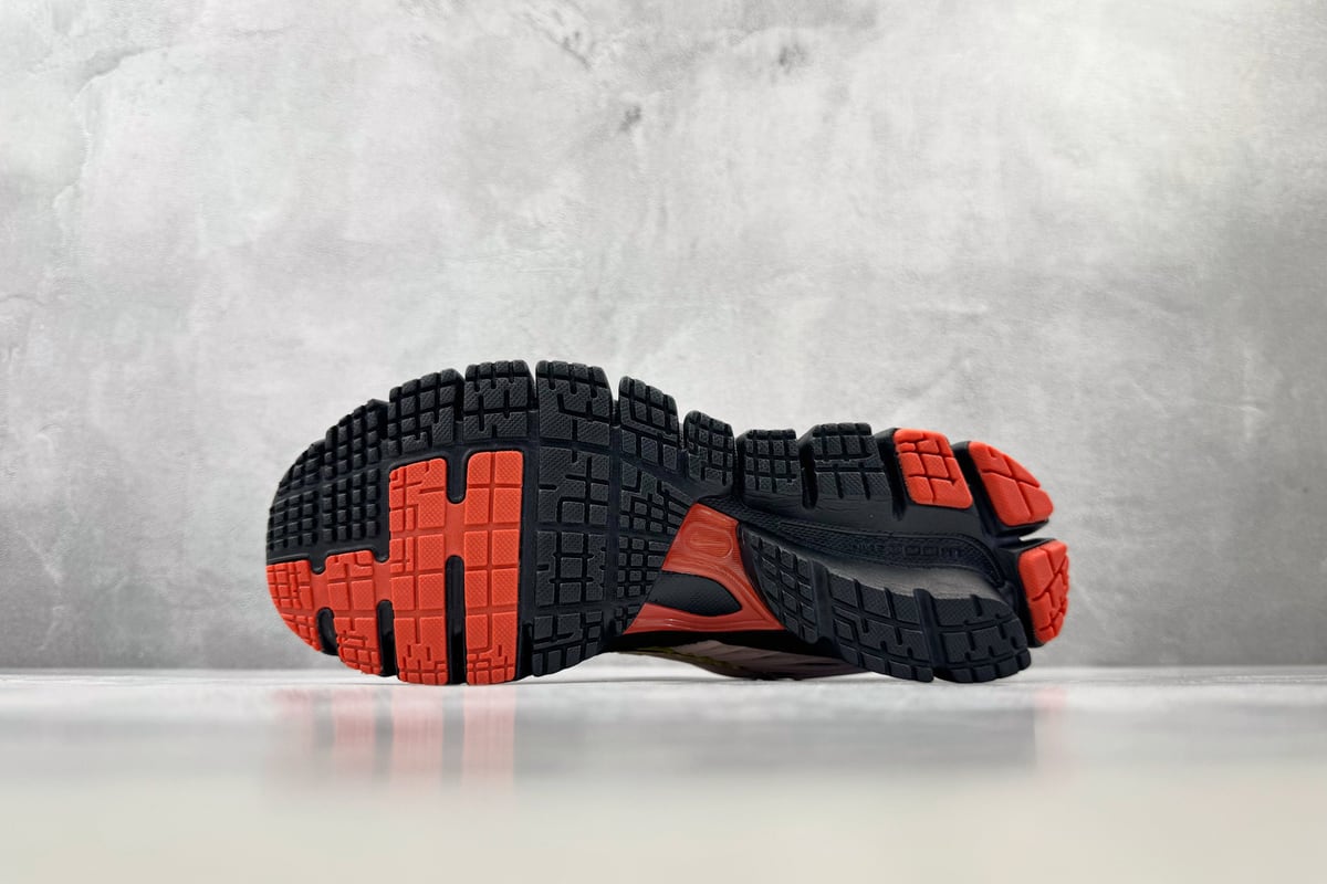 耐克 Nike Zoom Skylon 11 黑粉橙 鞋头实拍图