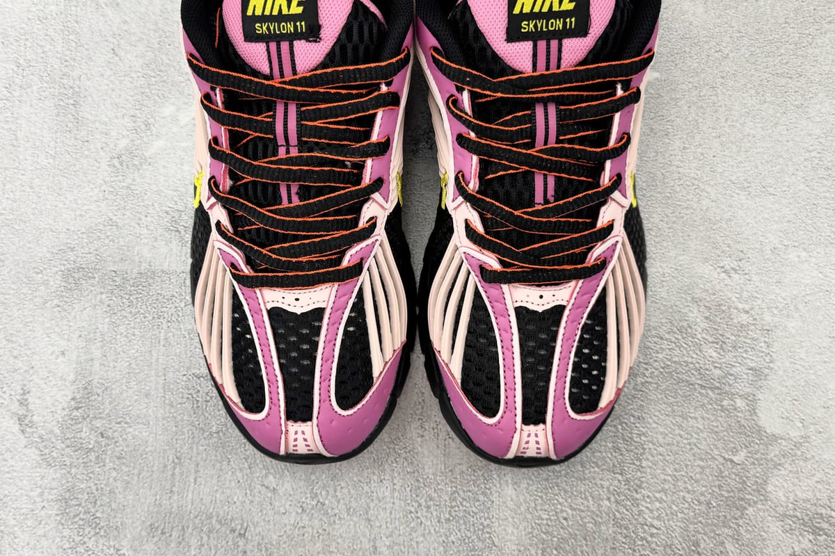 耐克 Nike Zoom Skylon 11 黑粉橙 鞋标实拍图