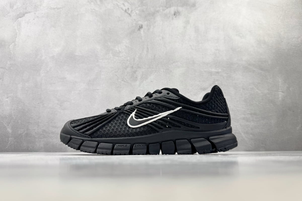 耐克 Nike Zoom Skylon 11 黑白 正面实拍图