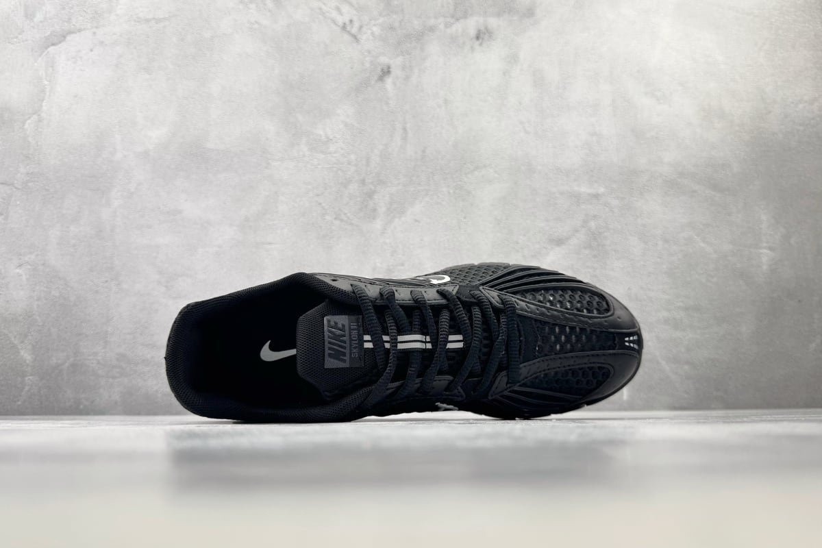 耐克 Nike Zoom Skylon 11 黑白 背面实拍图