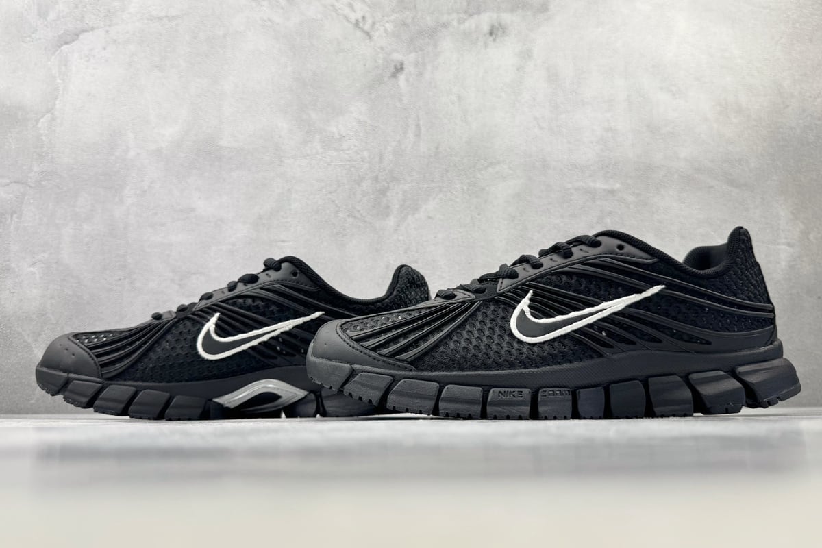 耐克 Nike Zoom Skylon 11 黑白 鞋跟实拍图