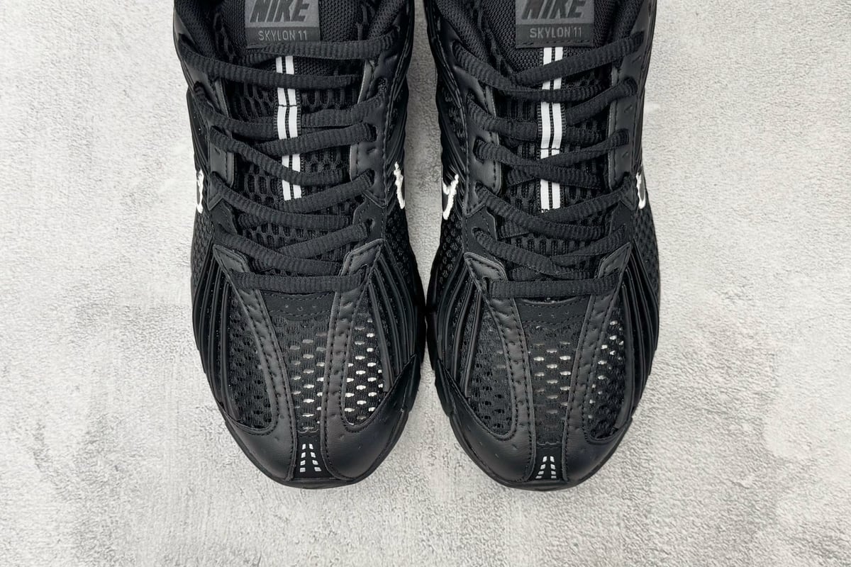 耐克 Nike Zoom Skylon 11 黑白 鞋标实拍图