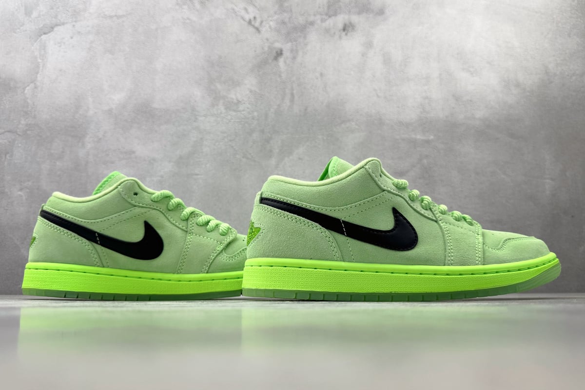乔丹 Air Jordan 1 Lime Blast SE 绿黑 鞋底实拍图