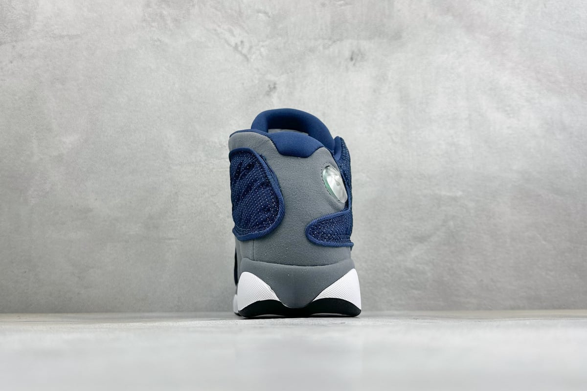 乔丹 Air Jordan JordanAir 13 Retro "Flint 海军蓝白 鞋底实拍图