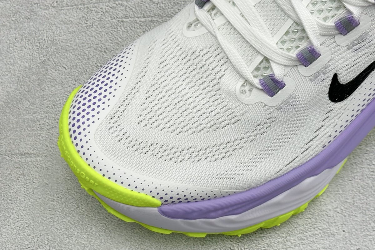 耐克 Nike ACG VOMERO TRAIL 防滑耐磨运动跑步鞋 白紫绿 鞋标实拍图