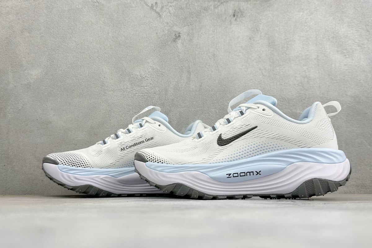 耐克 Nike ACG VOMERO TRAIL 白蓝黑防滑耐磨跑步鞋 鞋跟实拍图