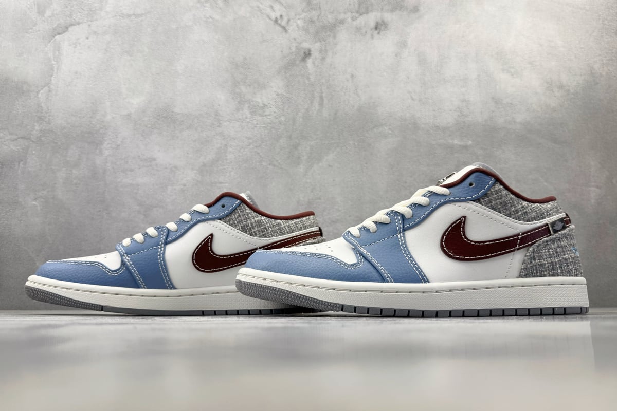 乔丹 Air Jordan 1 白蓝褐色 鞋跟实拍图