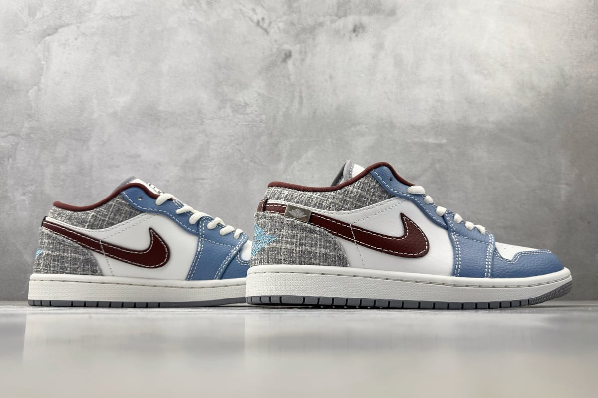 乔丹 Air Jordan 1 白蓝褐色 鞋底实拍图