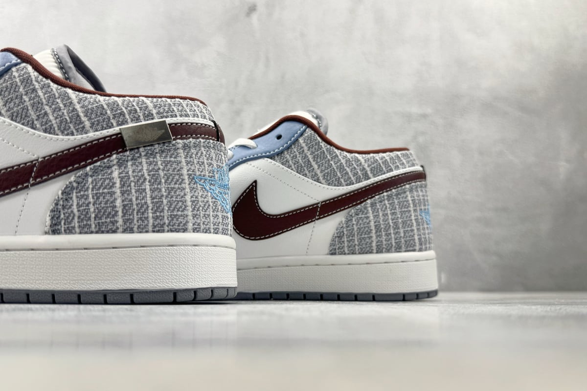乔丹 Air Jordan 1 白蓝褐色 上脚实拍图