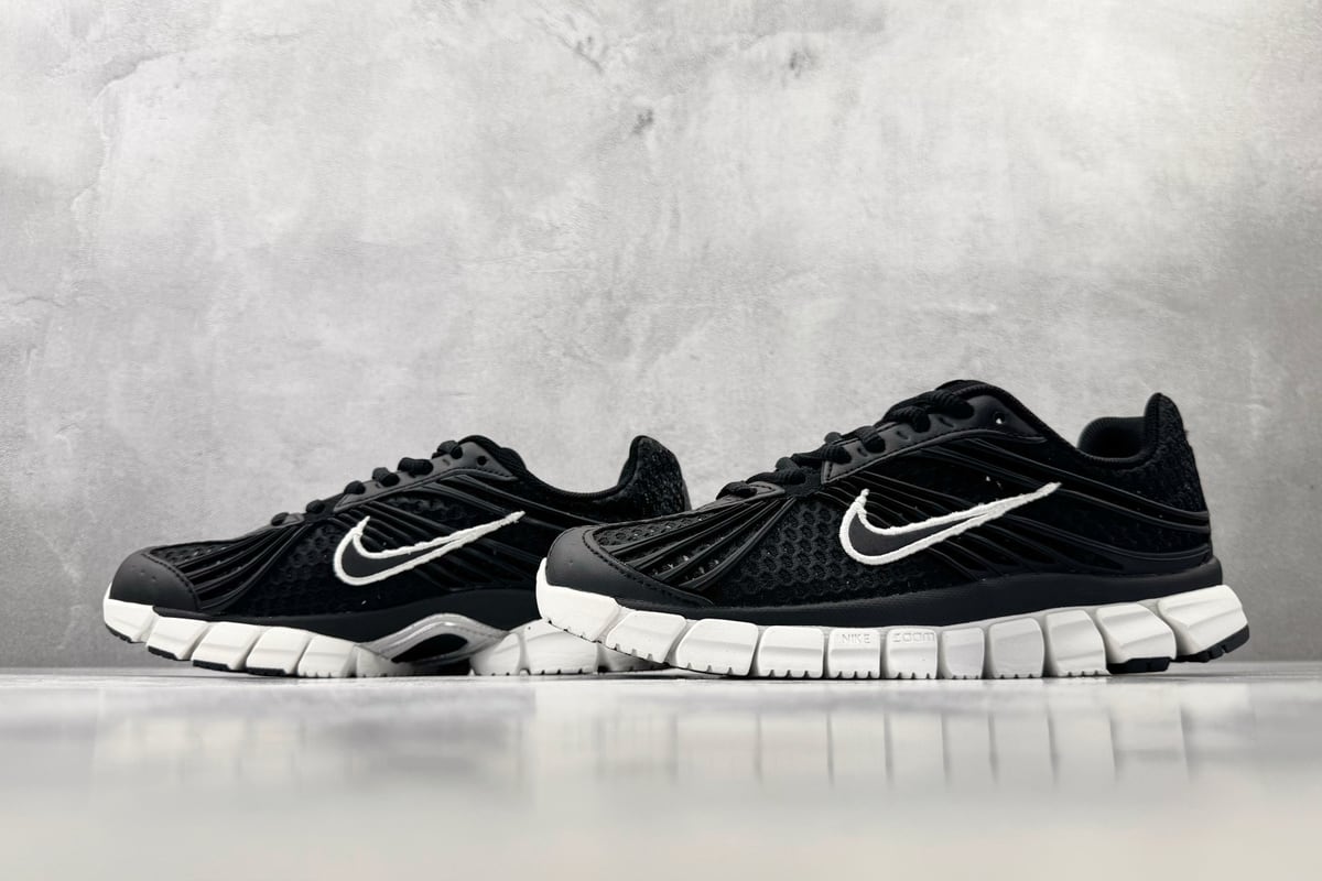 耐克 Nike Zoom Skylon 11 黑色 鞋跟实拍图