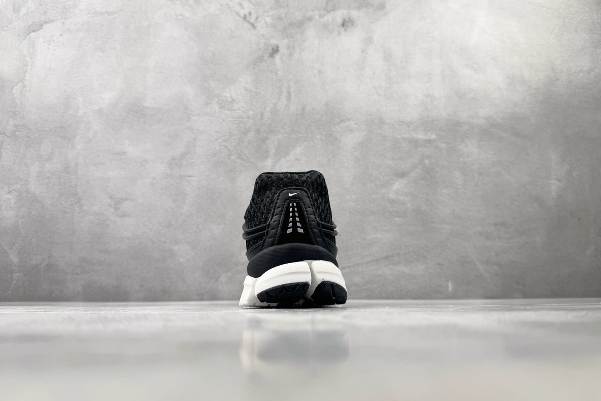 耐克 Nike Zoom Skylon 11 黑色 细节实拍图