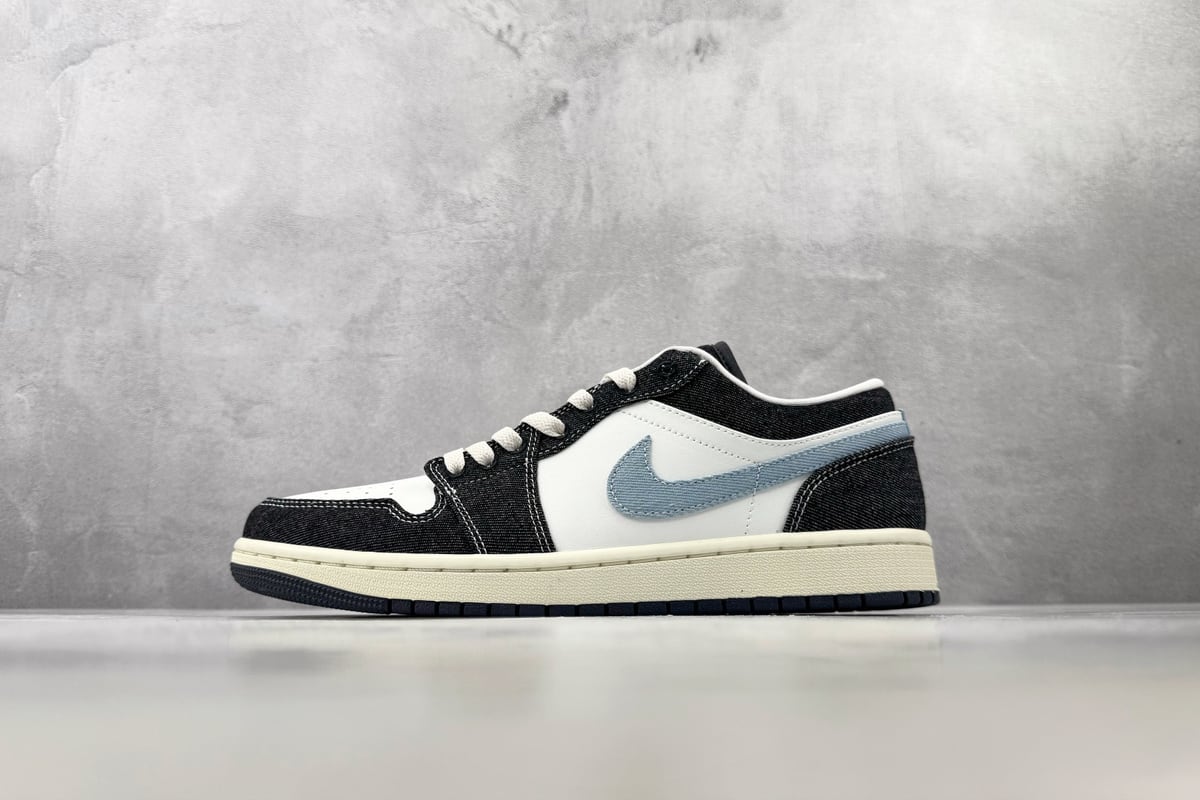 乔丹 Air Jordan 1 SE 蓝白色 正面实拍图