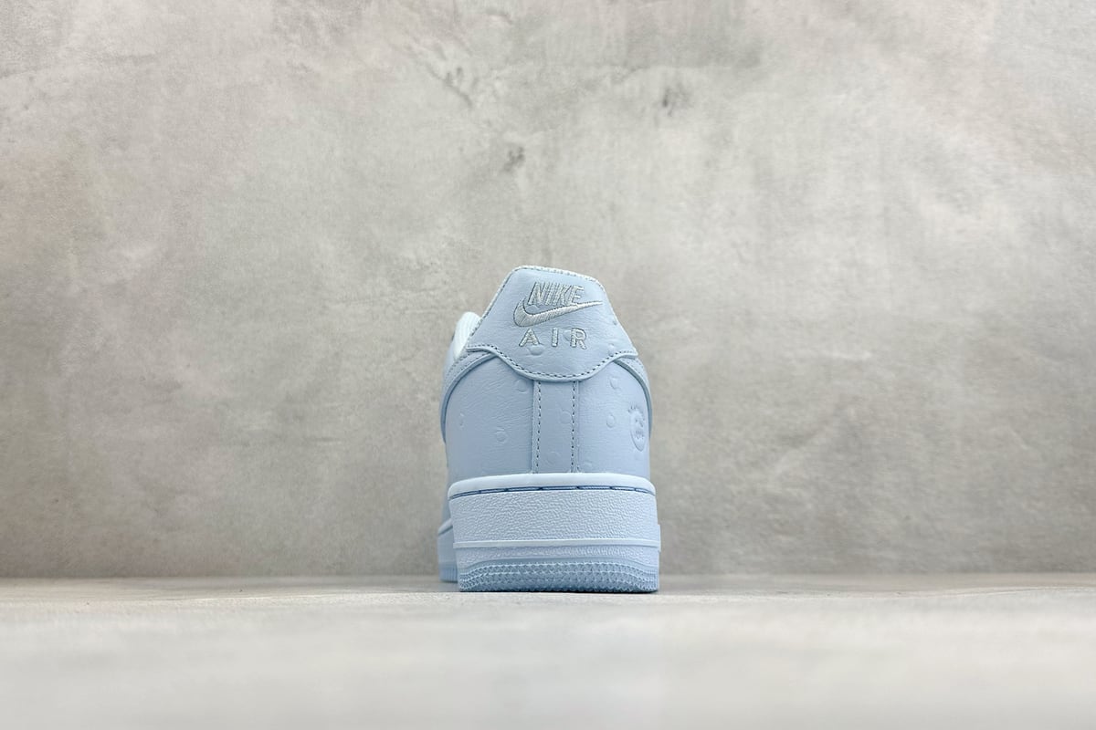 耐克 Nike x NK Air Force 1 Low 浅蓝 鞋底实拍图
