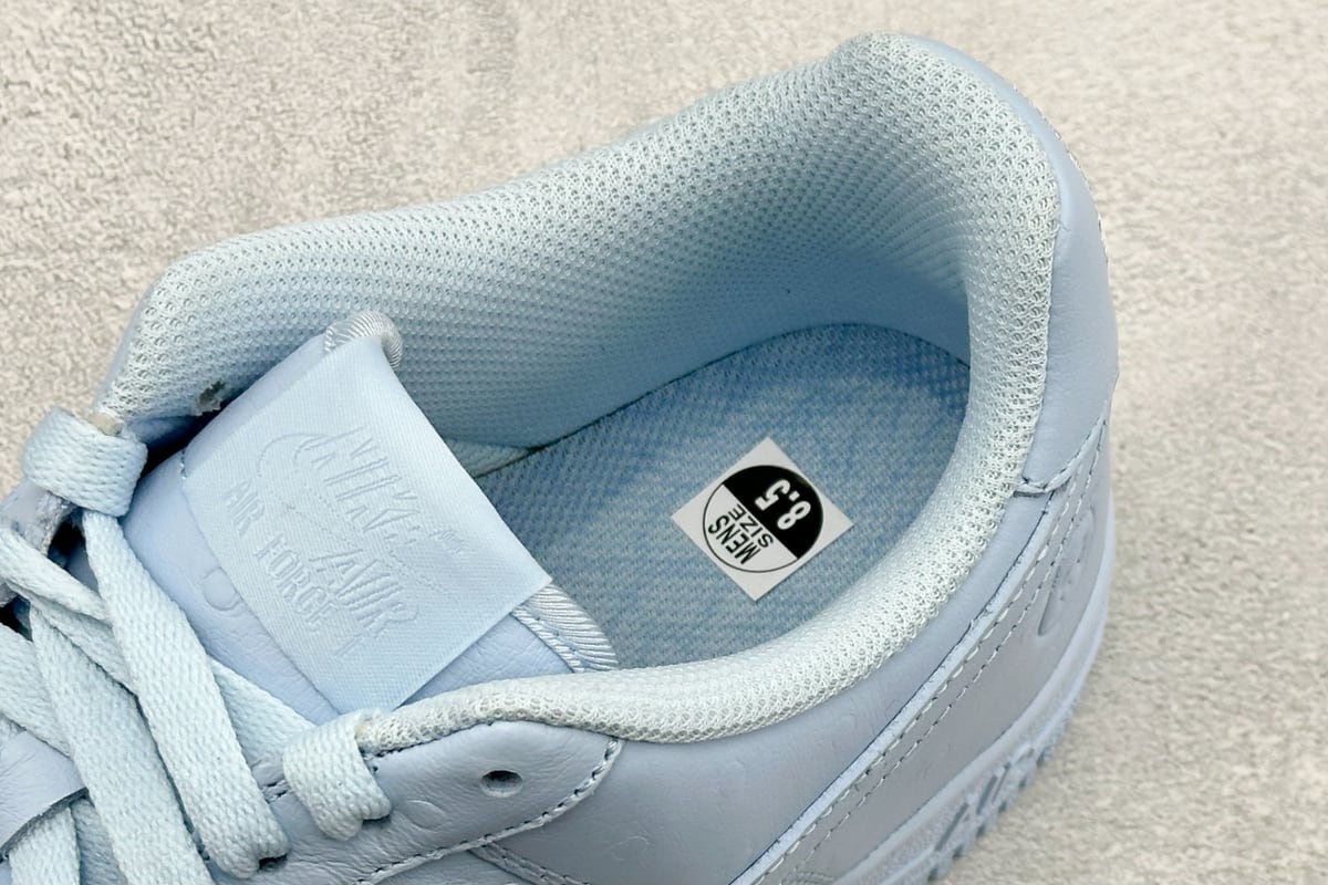 耐克 Nike x NK Air Force 1 Low 浅蓝 上脚实拍图