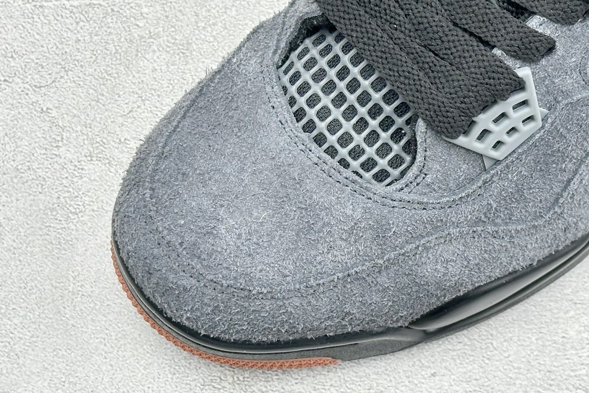 乔丹 Air Jordan 4 Retro 耐克迈克尔 灰黑 鞋标实拍图