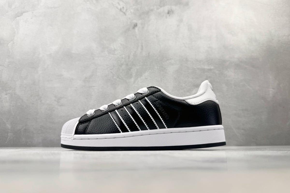 阿迪达斯 Adidas originals Superstar 黑白 正面实拍图