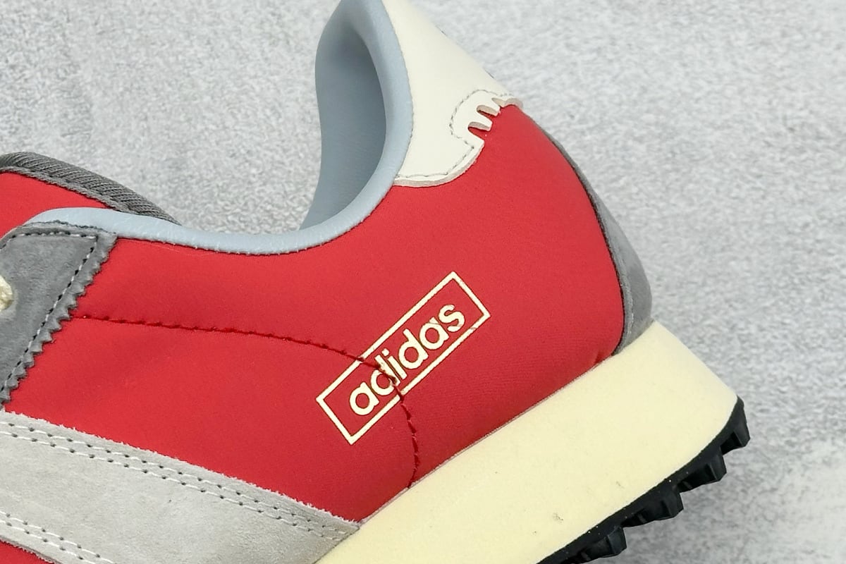 阿迪达斯 Adidas originals BW RUN 舒适贴合复古风德训跑步鞋 红灰 细节实拍图