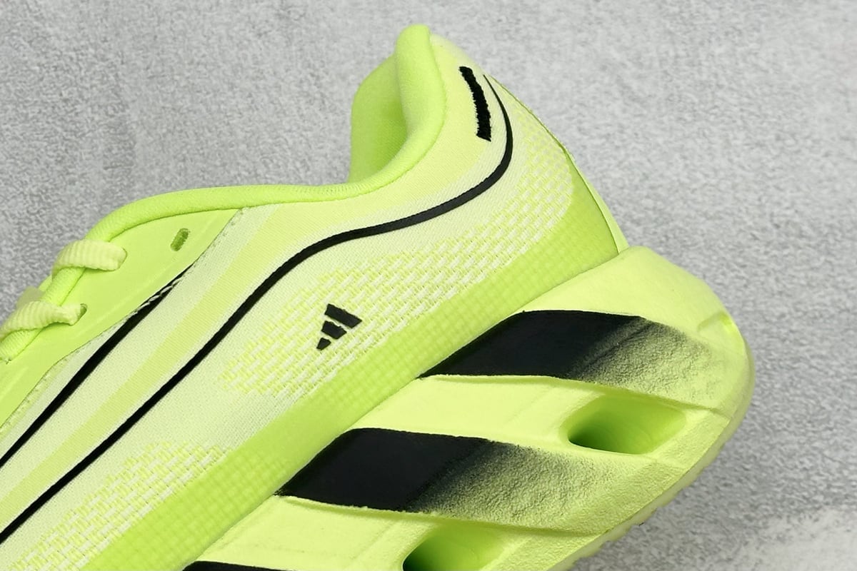 阿迪达斯 Adidas HyperBoost LITE 全新爆米绿花透气缓震跑步鞋 细节实拍图