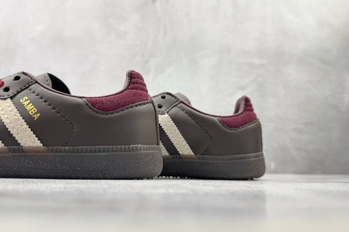 阿迪达斯 Adidas originals SAMBA OG 深巧克力棕白橙 上脚实拍图