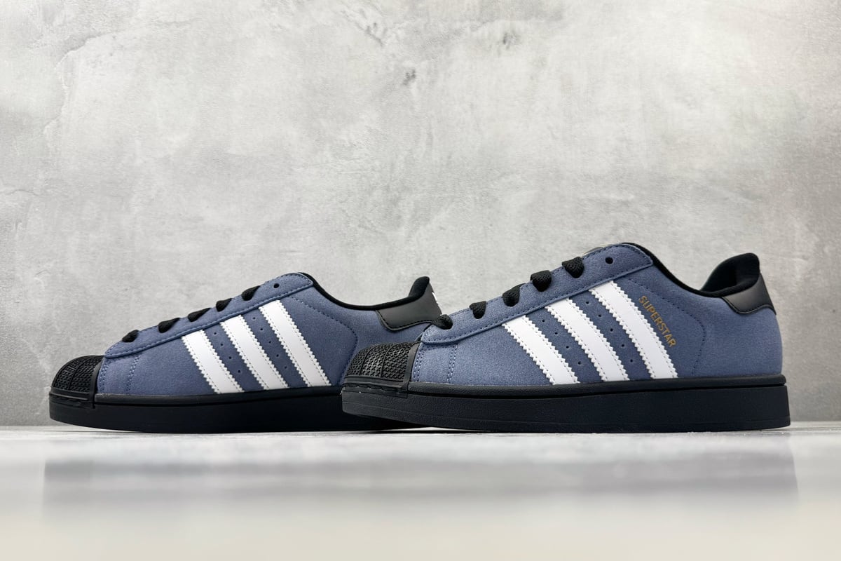 阿迪达斯 Adidas originals SUPERSTAR 2 墨水蓝白黑 鞋跟实拍图