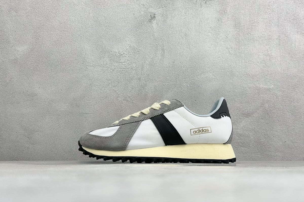 阿迪达斯 Adidas originals BW RUN 舒适贴合复古风德训跑步鞋 灰黑白 正面实拍图