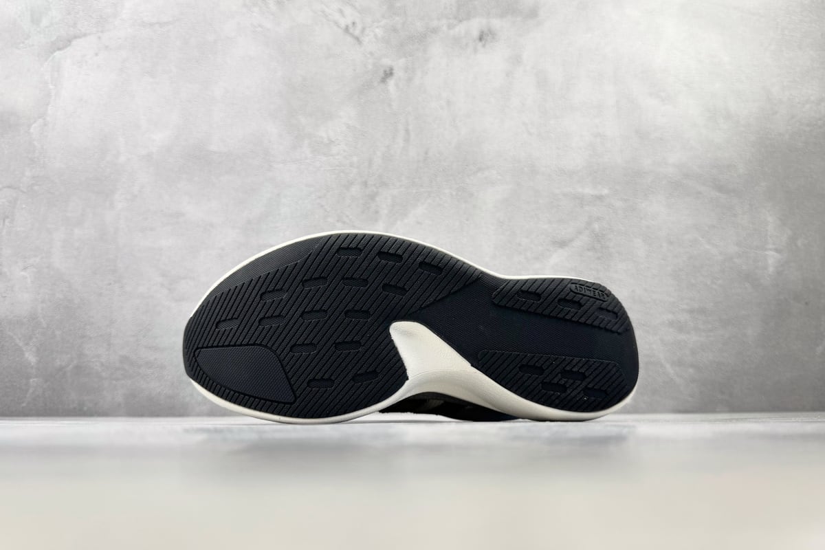 阿迪达斯 Adidas originals SL 72 pro 性价比天花板 灰色 鞋头实拍图