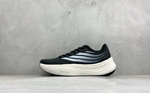 阿迪达斯Adidas Originals Adistar 5M 阿迪复古舒适防滑减震运动鞋黑白纯原版本 货号：KK3091