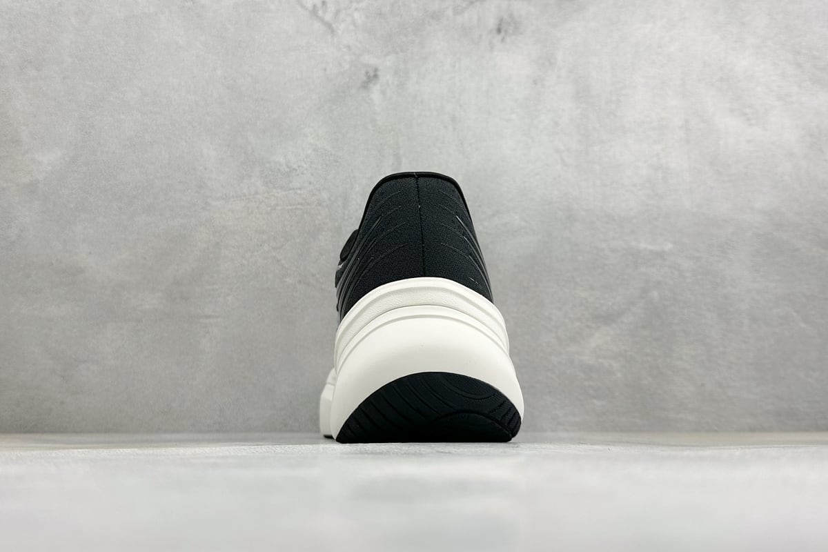 阿迪达斯 Adidas Originals Adistar 5M 黑白 鞋底实拍图