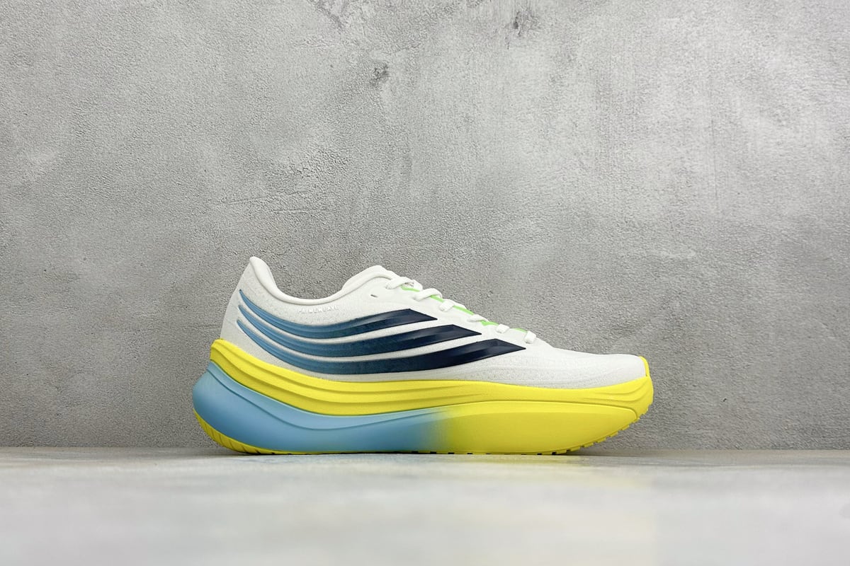阿迪达斯 Adidas Originals Adistar 5M 白 侧面实拍图