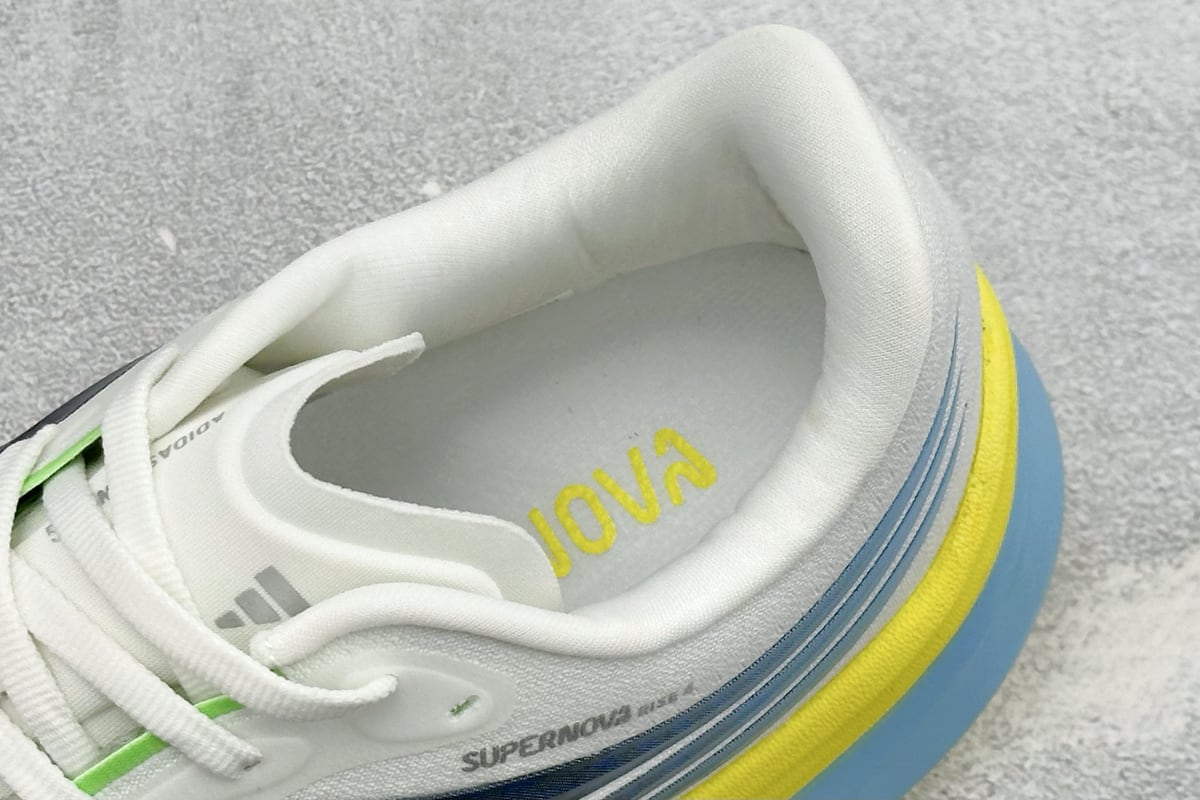 阿迪达斯 Adidas Originals Adistar 5M 白 上脚实拍图