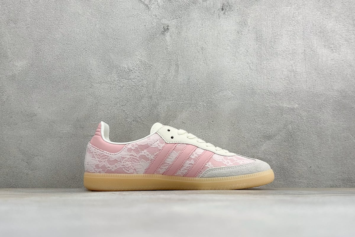 阿迪达斯 Adidas Original Samba OG 复古桑巴板鞋 白粉 侧面实拍图