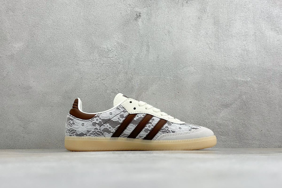 阿迪达斯 Adidas Original Samba OG 复古桑巴板鞋 白 侧面实拍图