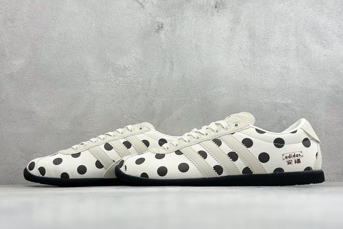 阿迪达斯 Adidas originals ANFU W 皮革织物 低帮生活休闲鞋 白 鞋跟实拍图