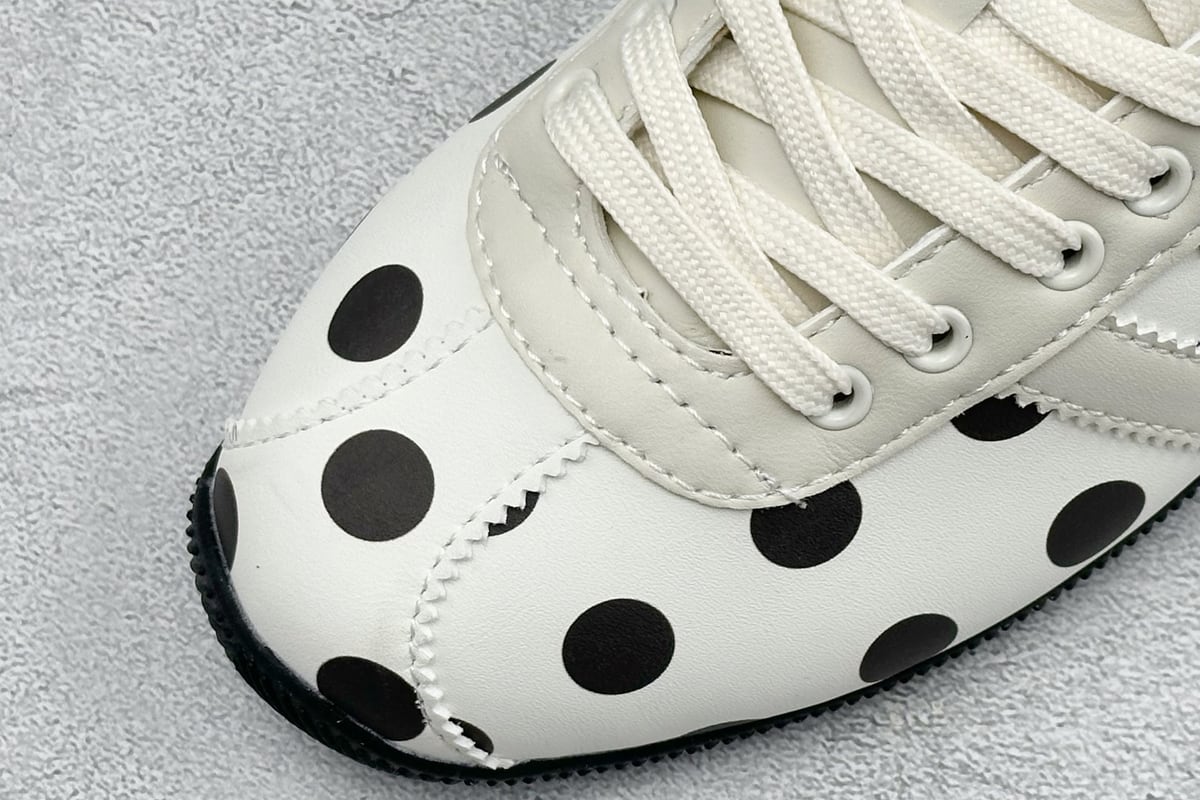 阿迪达斯 Adidas originals ANFU W 皮革织物 低帮生活休闲鞋 白 鞋标实拍图