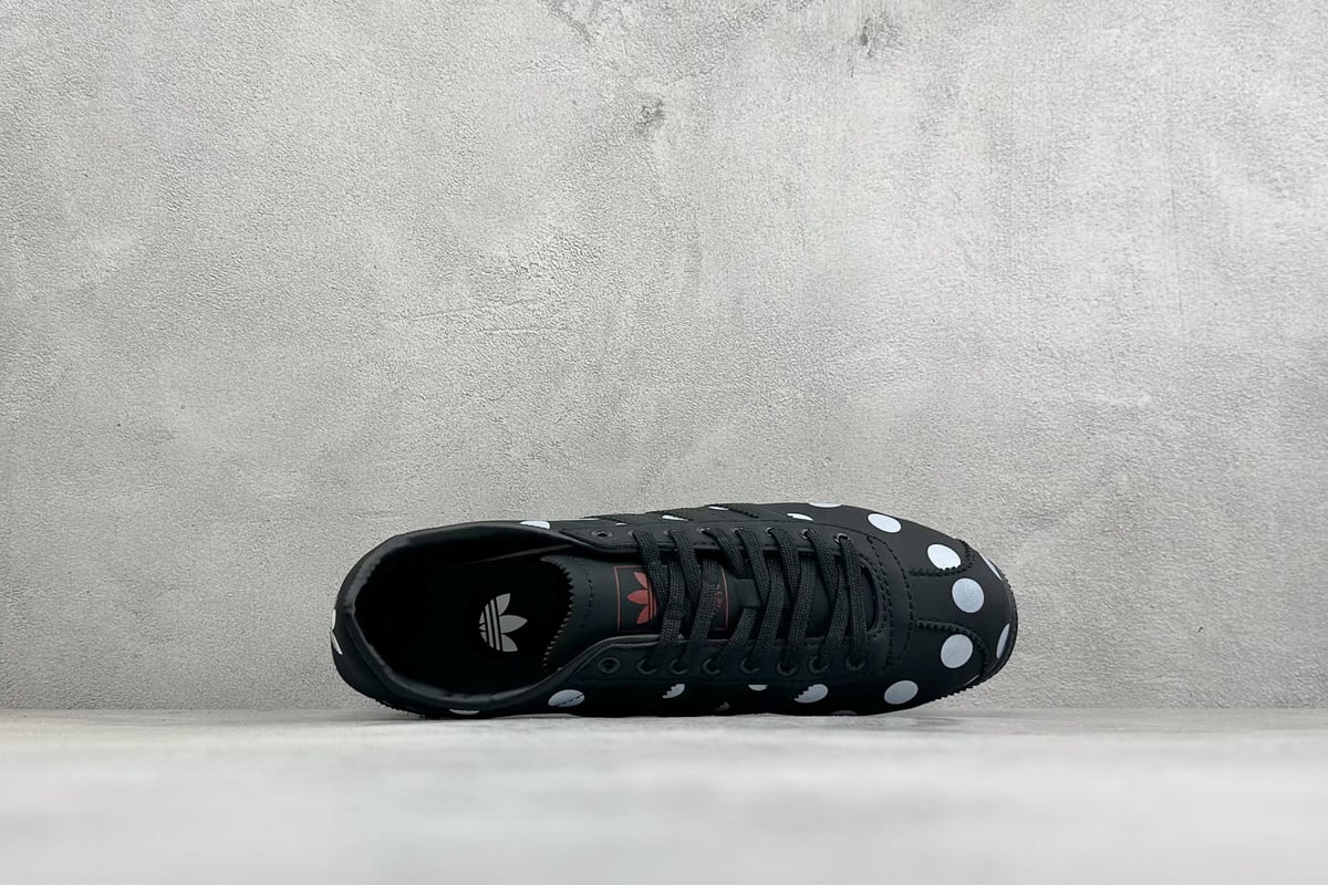 阿迪达斯 Adidas originals ANFU W 皮革织物 低帮生活休闲鞋 黑白 背面实拍图